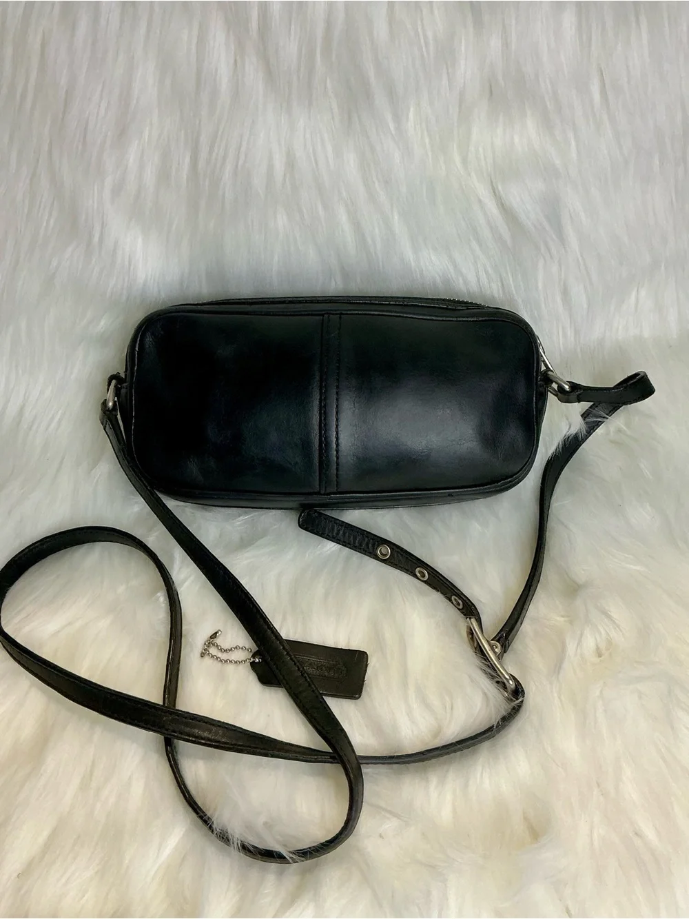 COACH Black Baguette Barrel Handbag No. M23-9589